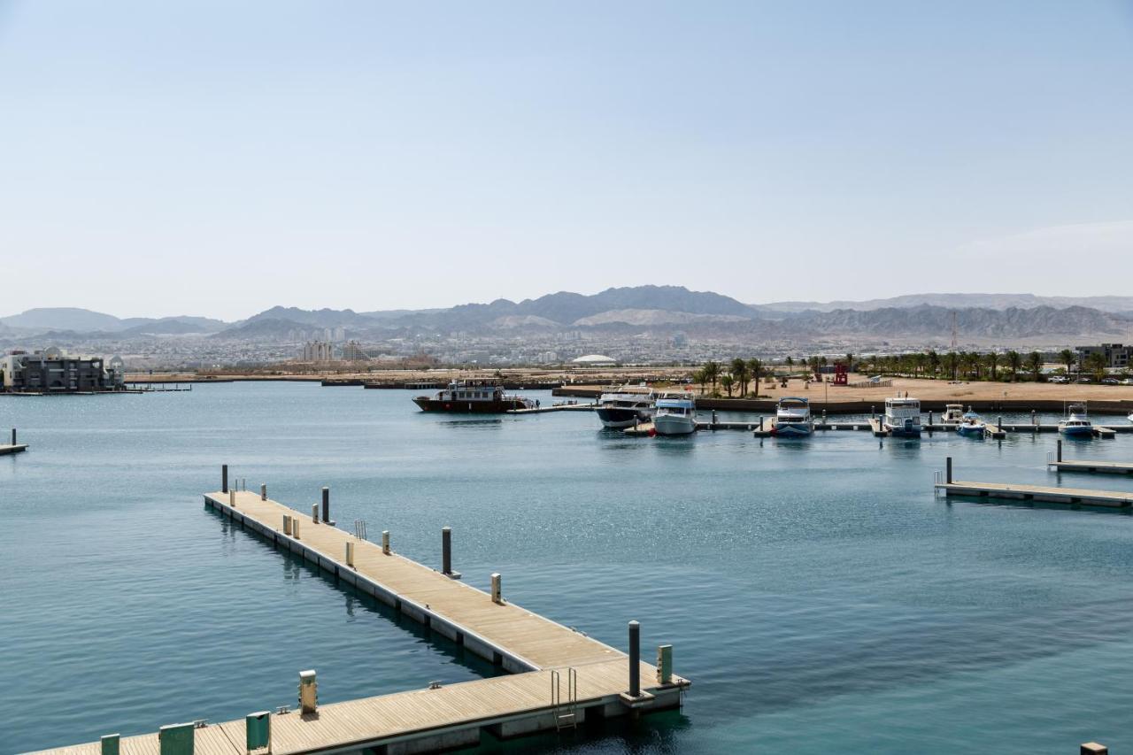 Cloud 7 Residences Ayla Aqaba Exterior foto Marina at the Red Sea Resort
